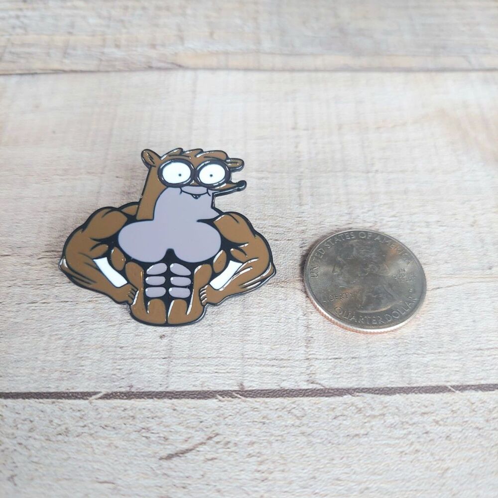 Regular Show Pin Buff Rigby - Picture 3 of 3